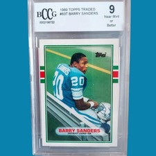 1989 Topps Traded - Barry Sanders #83T Rookie Football Card Graded 9 MINT HOF . rookie card picture