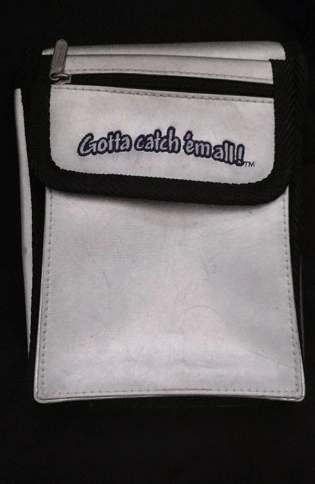 Винтажный чехол для переноски Nintendo Game Boy Color Pokemon серебро и золото - Изображение 2 из 2