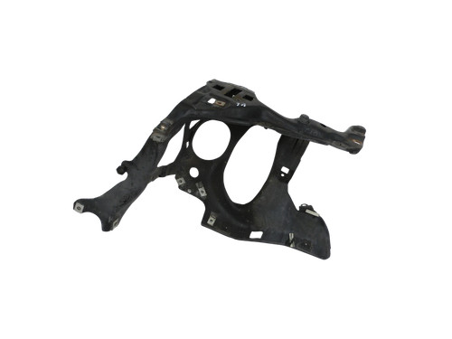 Halter Träger Führung Aufnahme für Scheinwerfer li BMW E65 7er 01-05 63126917315