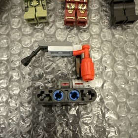 LEGO Marvel 76007 Minifigures Set Of 5 -IronMan Mandarin Pepper Potts Extremis