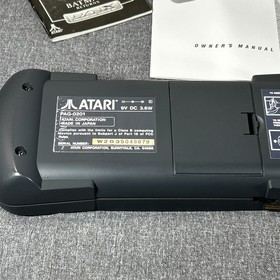 Atari LYNX Console PAG-0201 w / Batman Returns Game Case & Sun Visor Tested Good