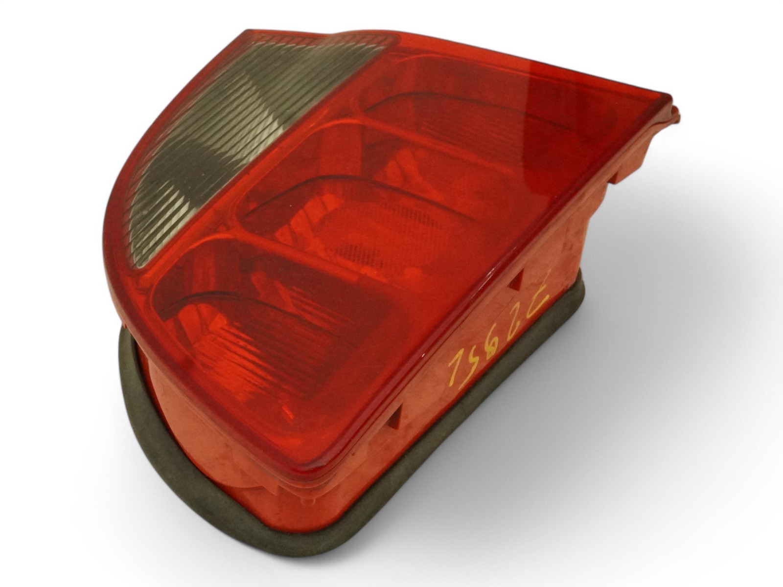 2002-2006 Maserati Spyder M138 4.2L Gasoline OEM Rear Left Driver Side Taillight