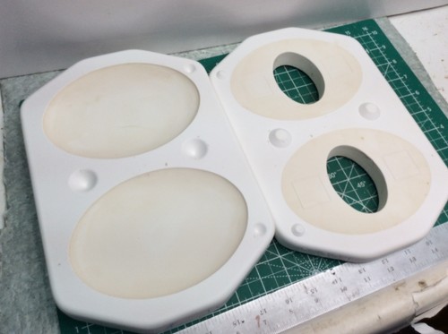 Dona's D-1304 Ceramic Slip Mold Plain Insert (5)