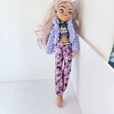 #ad Monster High Clawdeen Wolf Doll Creepover Party Pajamas Sleepover Mattel Purple $10.00
