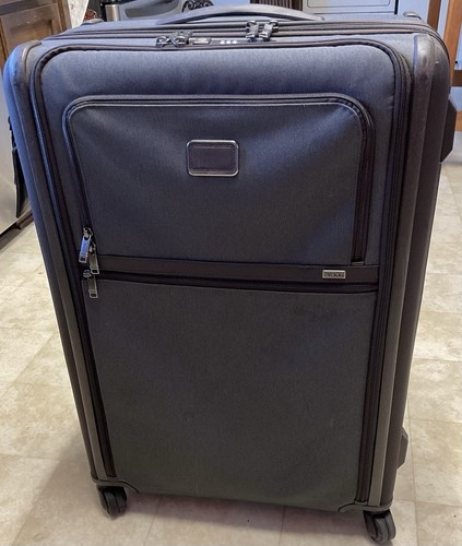 Tumi Alpha 31” Extended Trip Expandable 4 Wheel Gray Anthracite Suitcase $1395