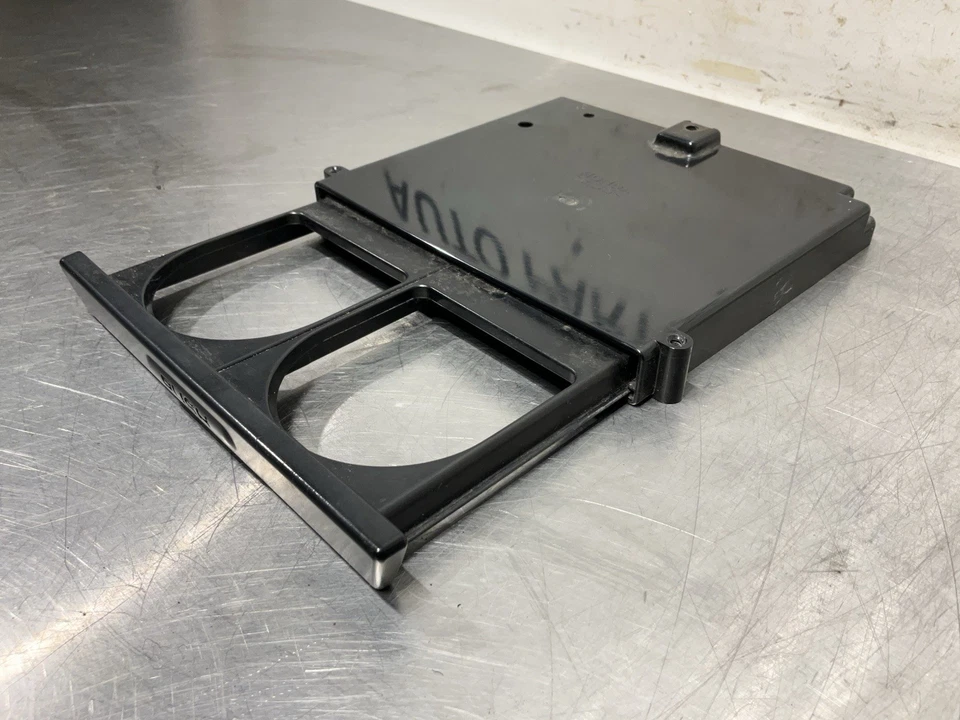 Portavasos para tablero central delantero Acura Integra 1994-2001 Foto 3 de 4