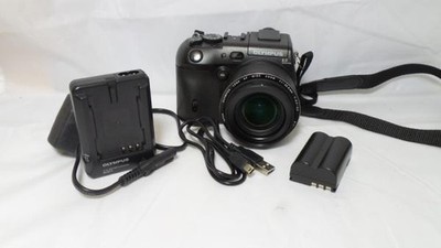 162Olympus C-8080 8MP Digital Camera with 5x Optical Wide Zoom
