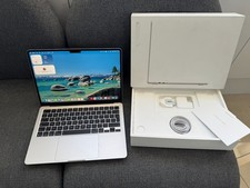 Apple MacBook Air 13.6" (256 GB SSD, Apple M4, 16 GB ram)  2025 - Starlight