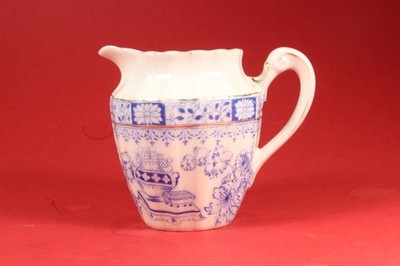 Milchkännchen China Blau von R. Schlegelmilch Tillowitz / Schlesien