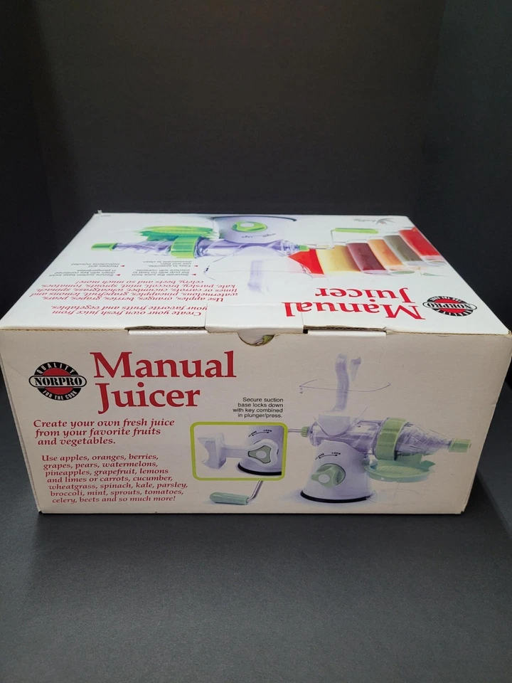 Exprimidor manual Norpro modelo #5019 para frutas y verduras Foto 3 de 4