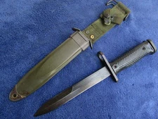 VINTAGE ORIGINAL US MILITARY KOREAN WAR KNIFE BAYONET AND SHEATH MADE BY MILPAR