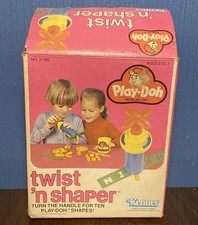VINTAGE 1970  s Play Doh Twist N  Shaper Kenner Fun For All Toy Extruder, NEW NOS