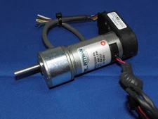AMETEK PITTMAN Gear servo GM8223D294-R4 31:1 with 500CPR Encoder