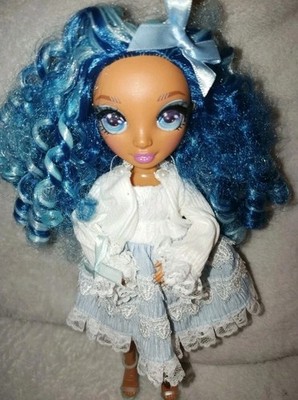 MGA Rainbow High Puppe SKYLER BRADSHAW Custom OOAK Weihnachten 