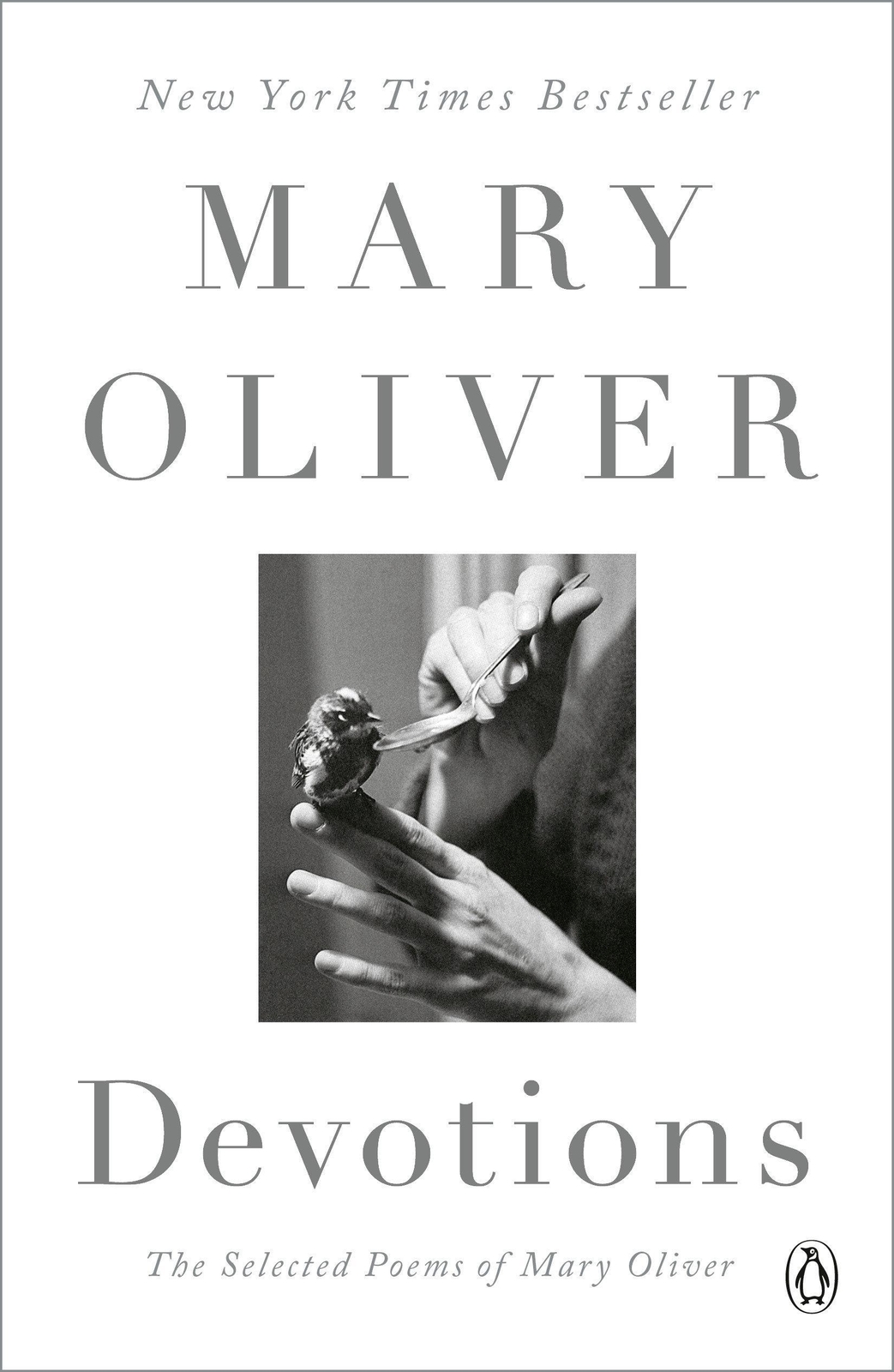 Thumbnail - Mary Oliver / Devotions9780399563263