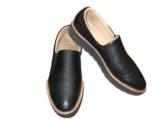 NATURALIZER LIGHTWEIGHT COMFORT LOAFERS....SIZE 8.5 M.....VERY GOOD CONDITION