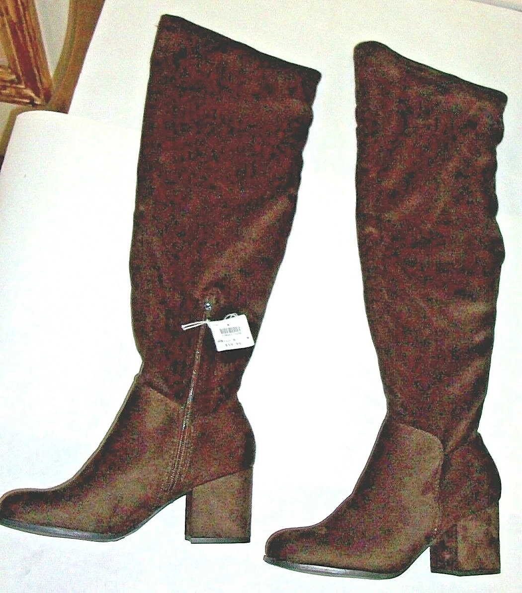 NIB Ladies 6W Christian Siriano Brown Knee High Boots Chunky Heel