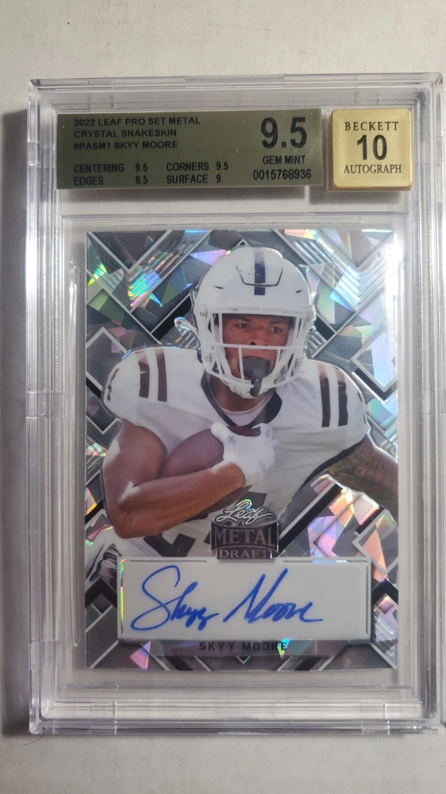 Skyy Moore Leaf Pro Set Metal Autographs #PASM1 Blue Crystal