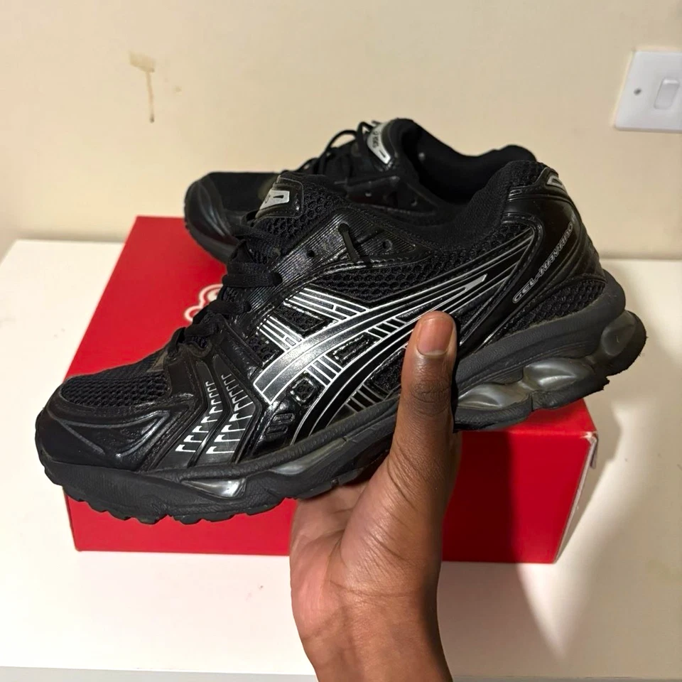 ASICS Gel Kayano 14, photo 1 of 5