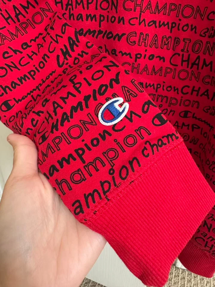 Champion Kids All Over Logo Sudadera con Capucha Rojo Polar Pullover Sudadera Talla S (Juventud) Foto 3 de 4