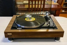 VINTAGE 1970,s  ONKYO TURNTABLE/MADE IN JAPAN RESTORED/ORTOFON CARTRIDGE/STYLUS