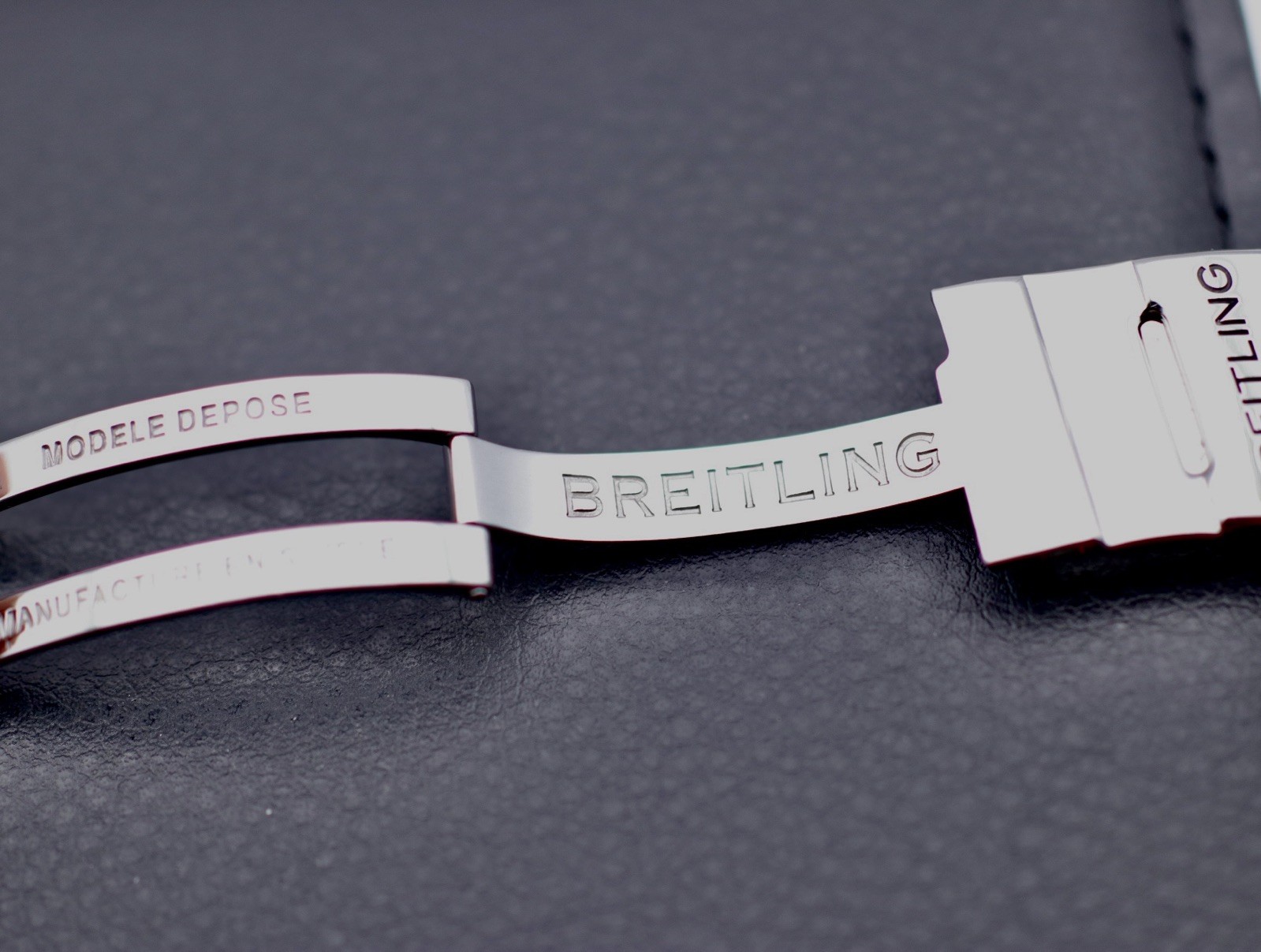 2000s Breitling SuperOcean Automatic Chronometre … - image 13