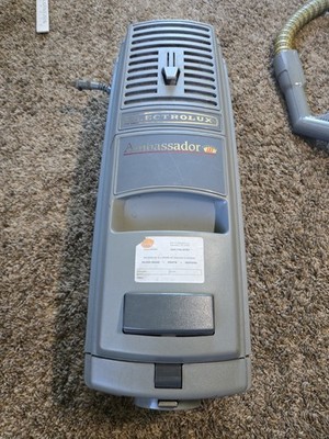Electrolux Ambassador III Vacuum CANISTER ONLY Model C101G - Needs Repair