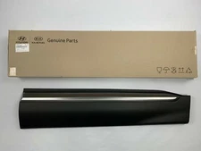 Front Door Lower Molding 2021-2023 Santa Fe Right Passenger Side Garnish Chrome