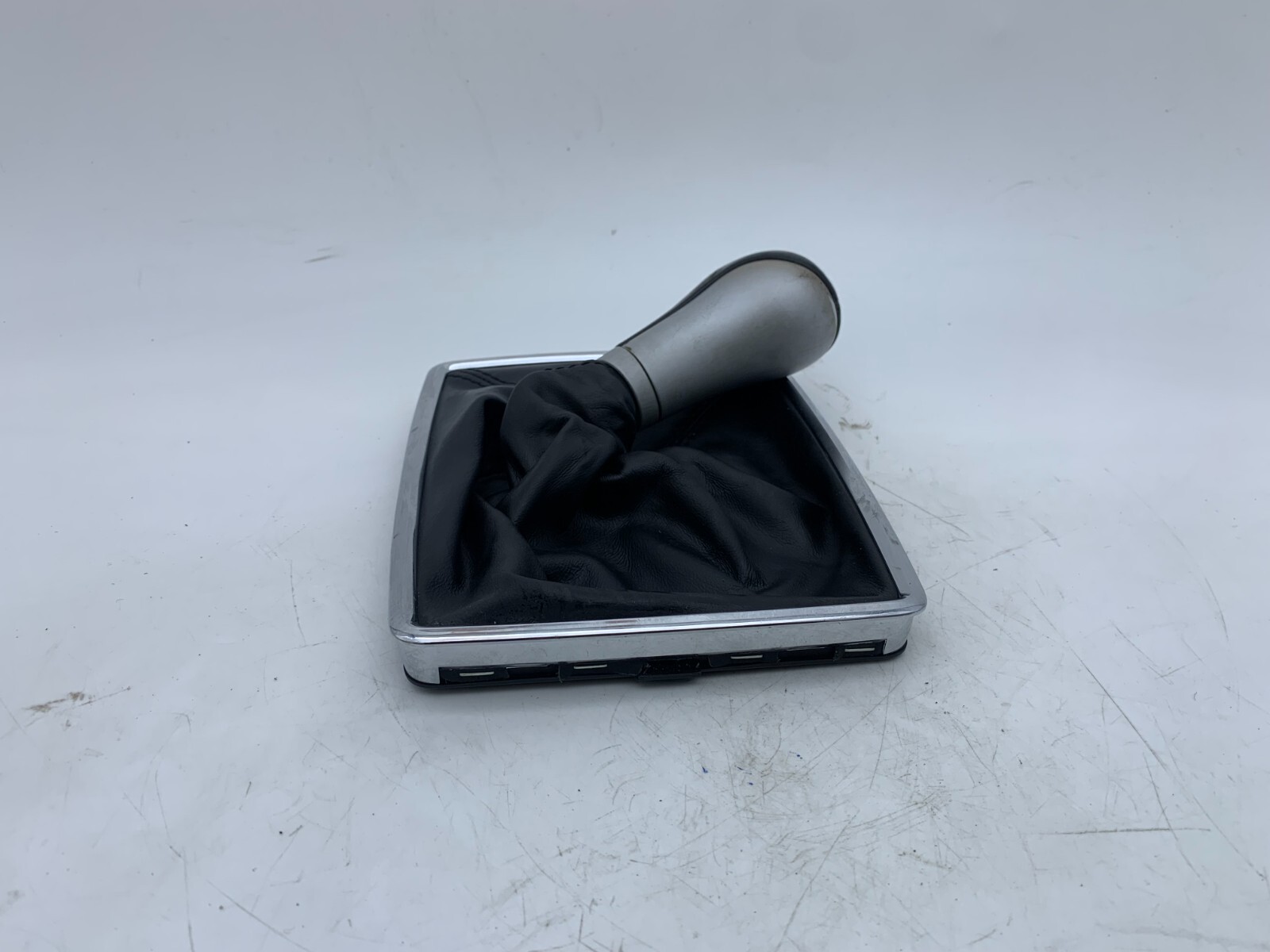 POMMEAU DE VITESSE AUTOMATIQUE EN CUIR D'ORIGINE MERCEDES CLASSE C W203 Clk W209 Ref A2032670811 203 267 08 11