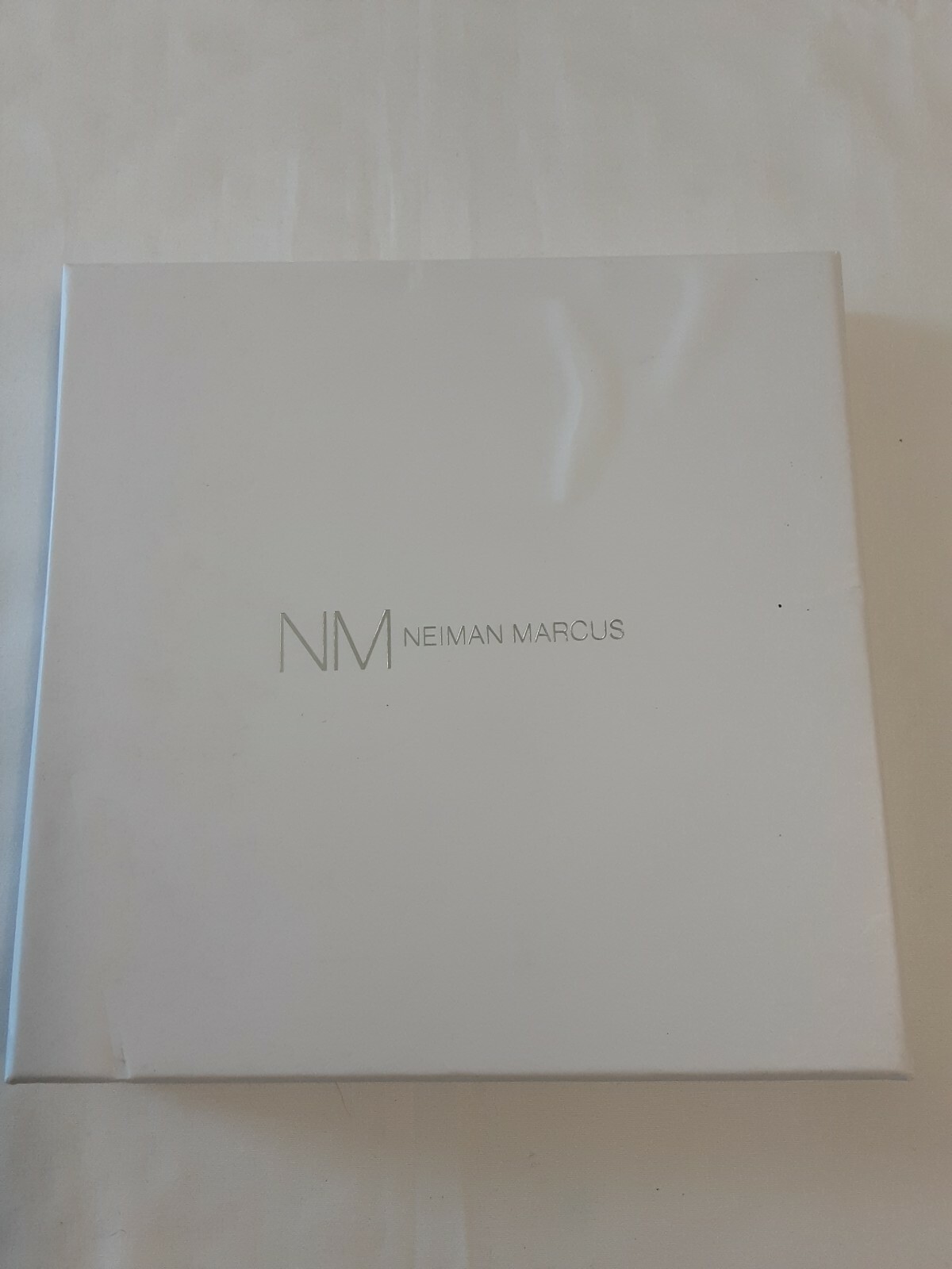 Neiman Marcus Turquoise Embossed Luggage Tag & Passport Wallet 2-Piece Set BNIB!