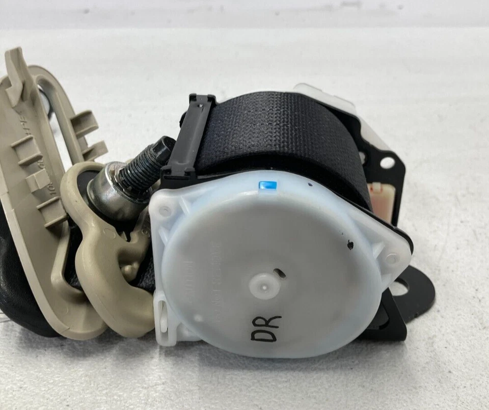 08-12 Infiniti EX35 conductor izquierdo trasero cinturón de seguridad retractor negro OEM 888443WW0C Foto 4 de 4