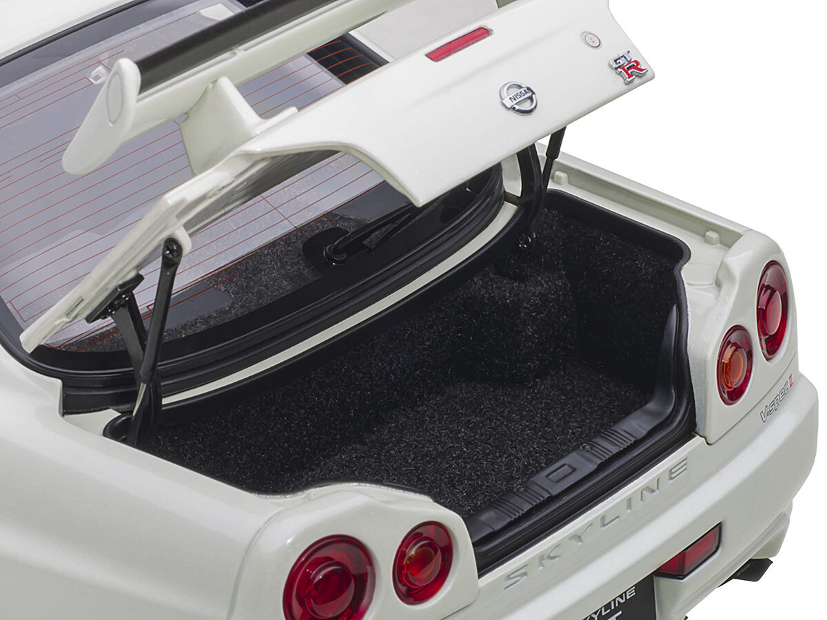 ミニカー AUTOart 1/18 SKYLINE GT-R R34 V-SPEC 2 Amazon.com: AUTOart 1/18 Nissan Skyline GT-R (R34) V Spec II
