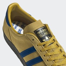 leeds united samba trainers