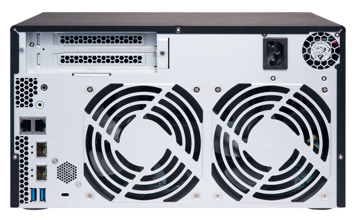 QNAP TS-832X 8ベイNAS 10GbE対応 動作確認済み QNAP TS-832X-8G 80TB (8 X 10TB WD ULTRASTAR) 8 Bay NAS With 8GB