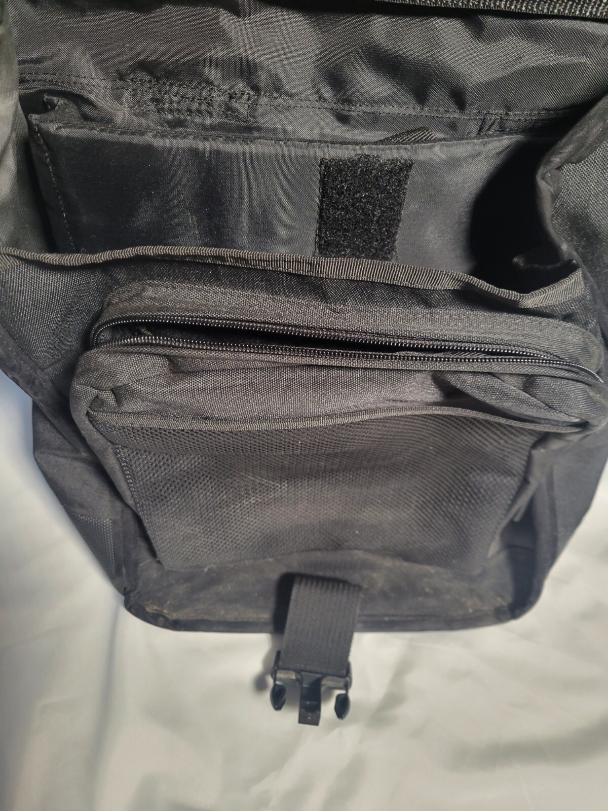 Apple Logo Kensington Black Laptop Backpack Saddlebag Bag *see pics*