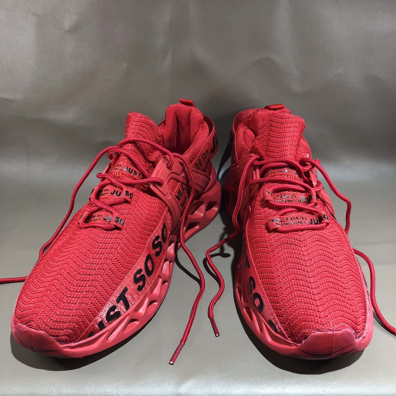 tennis shoes red size 10 mens 