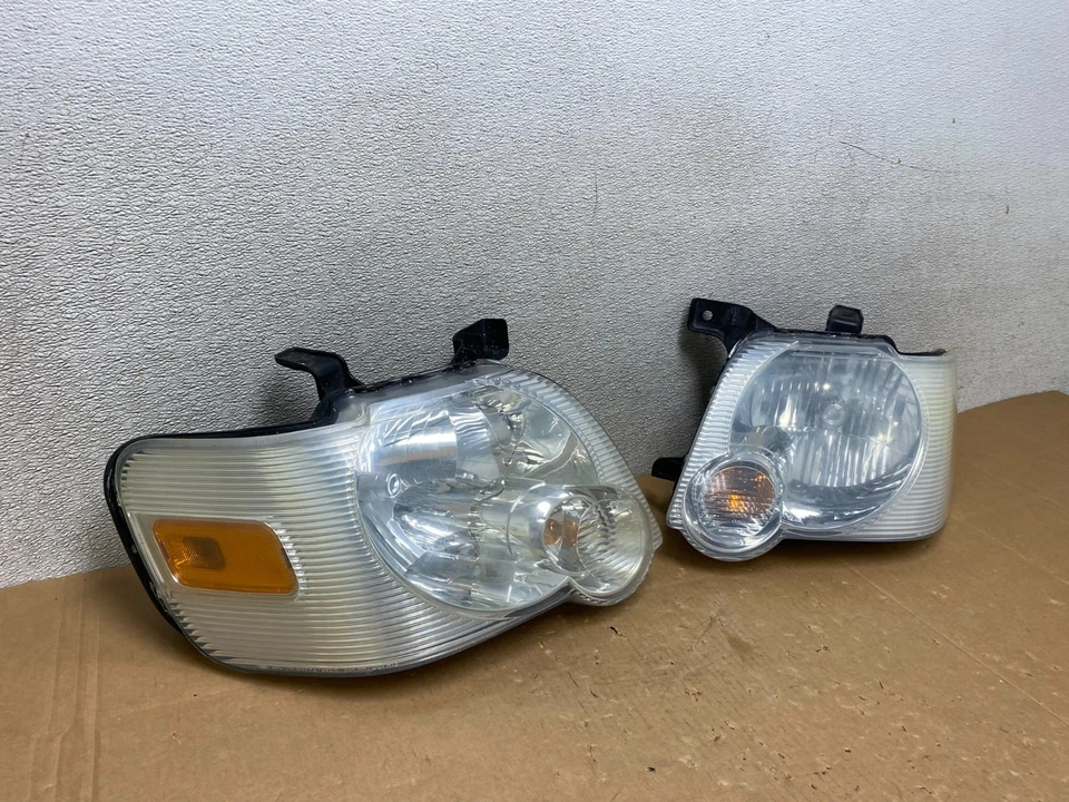 Juego de faros izquierdo+derecho Ford Explorer 2006 2007 2008 2009 2010 OEM V4935 DW Foto 3 de 4
