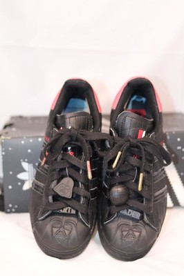 adidas Superstar Star Wars  Darth Vader  FY0130 US 3,5 + US 4 OVP 
