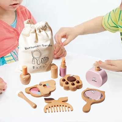 Kinder tun so, als spielen Make -up -Make -up -Set -Spielzeug für Halloween