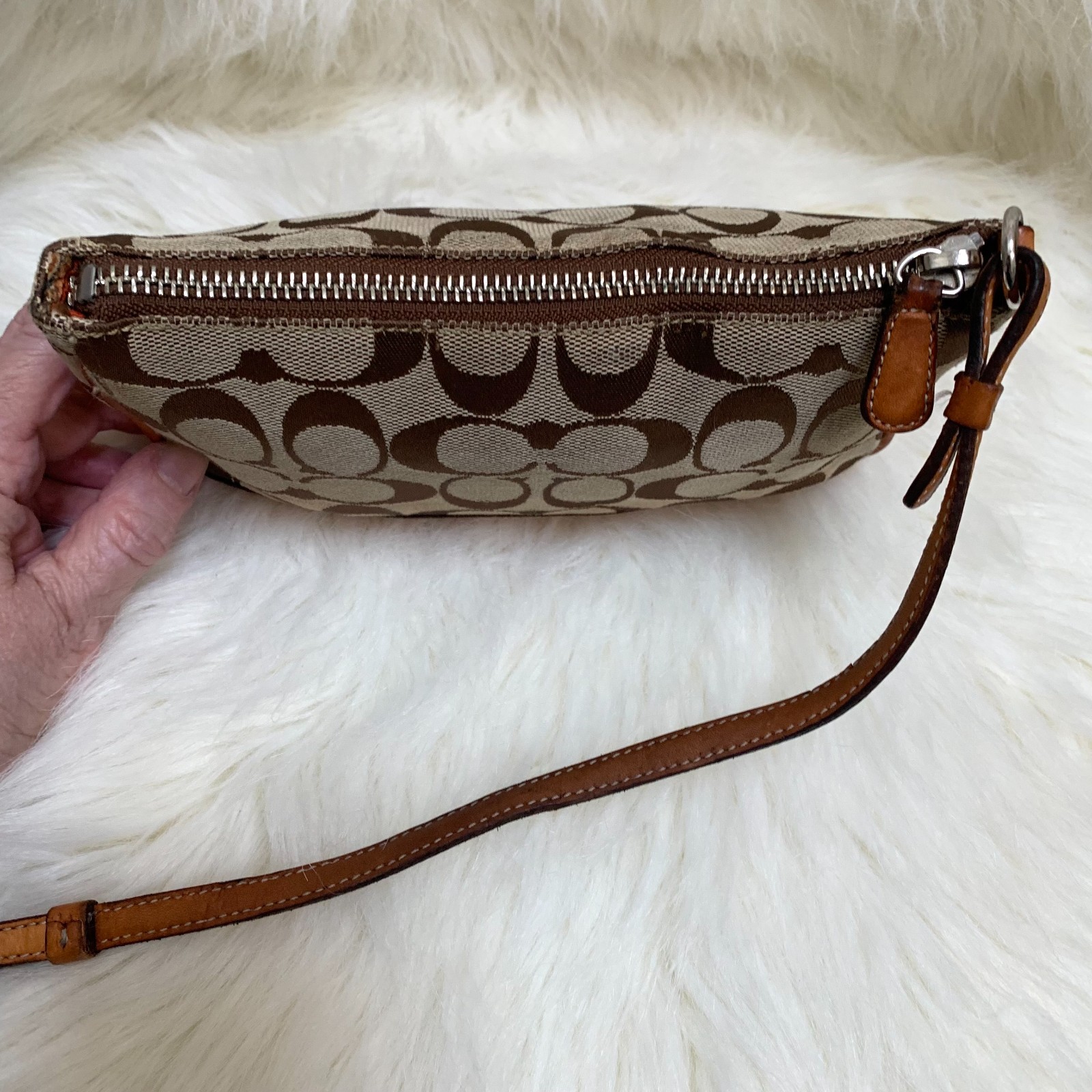 COACH Vintage Y2K Khaki/Tan Signature Demi Bag Wristl… - Gem
