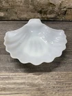 Vintage White Milk Glass Scallop Edge Sea Shell Nut Dish/Trinket Dish/Soap Dish