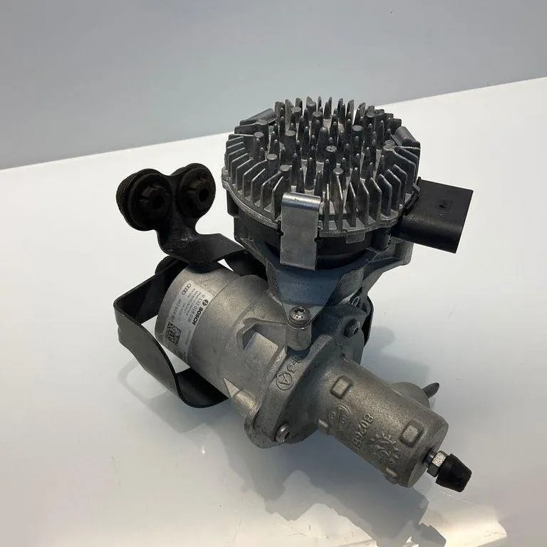 AUDI A6 4A2, C8 Vacuum Pump 4K2614307 0132018036 Diesel 210kw 2013 31958824