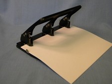 Heavy Duty 3 Hole Paper Punch Up to 30 Sheets of Paper, Hole collector base