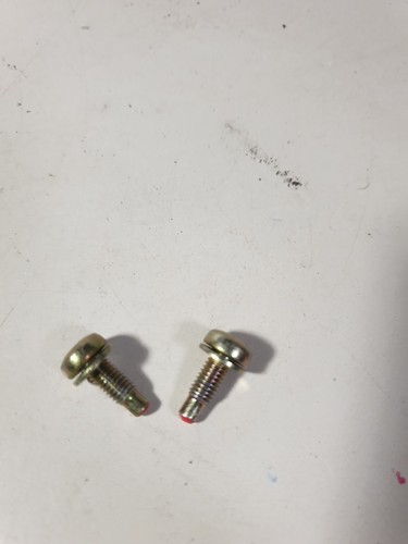 Schraube Lenkrad Bedienteil links rechts Volvo V70 2 Stück