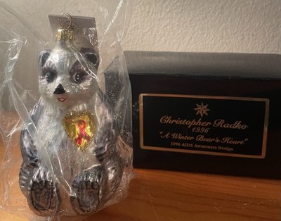 Vintage Christopher Radko A Winter Bear s Heart 1996 AIDS Awareness Ornament New