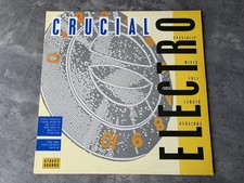 Street Sounds - Crucial Electro 1984  (Vinyl)...