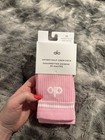 BNWT Alo Half-Crew Unisex Socks Sweet Pink and White Size M — photo 1