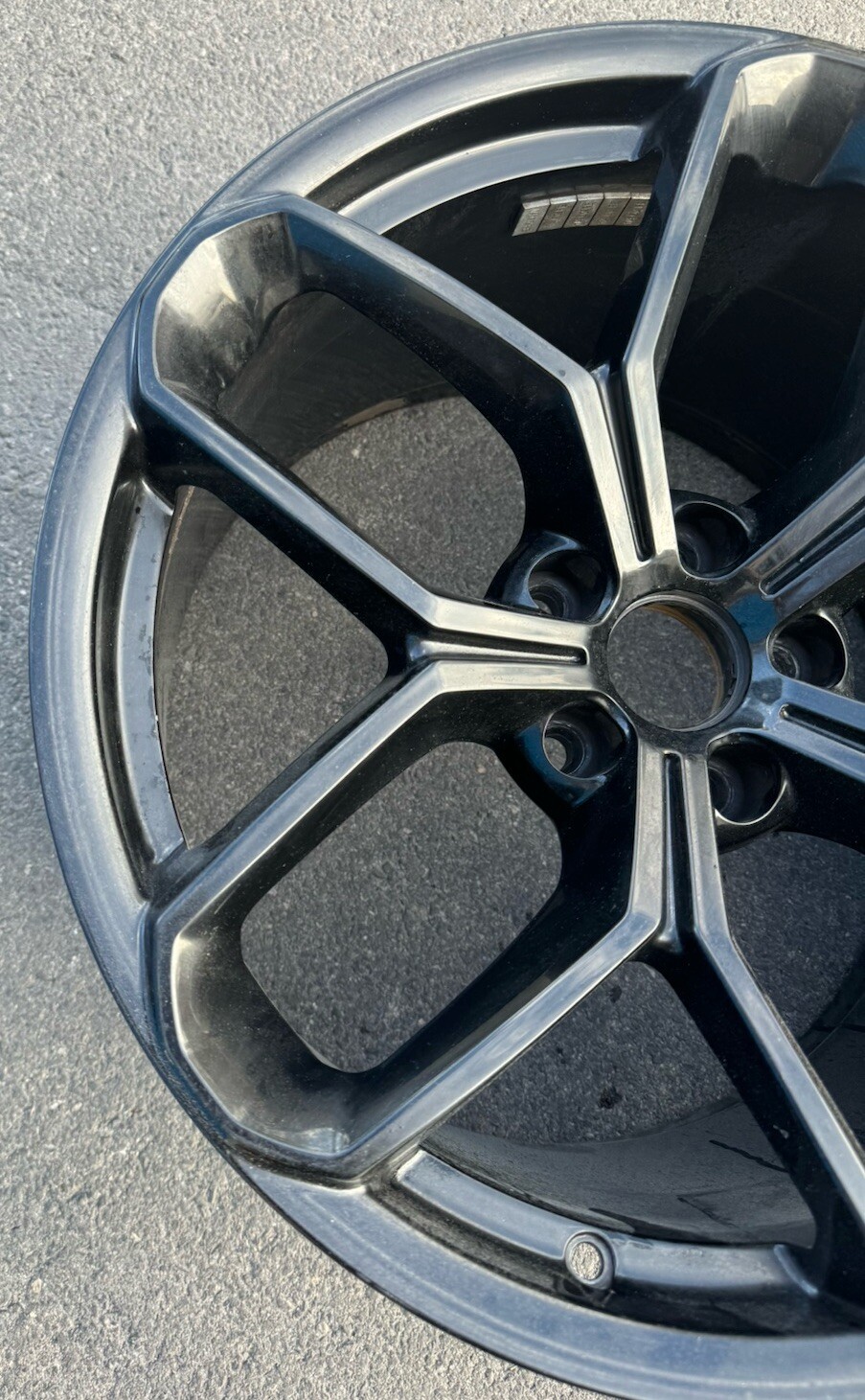 Lamborghini Huracan Evo OEM 19" Black Rear Kari Wheel Only #R2 #0007 W2