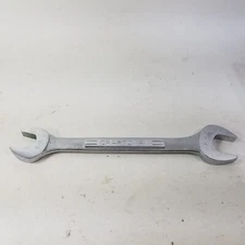 Vintage USA Craftsman 5/8" X 3/4" Double Open End Wrench -V- Series 44582 SAE