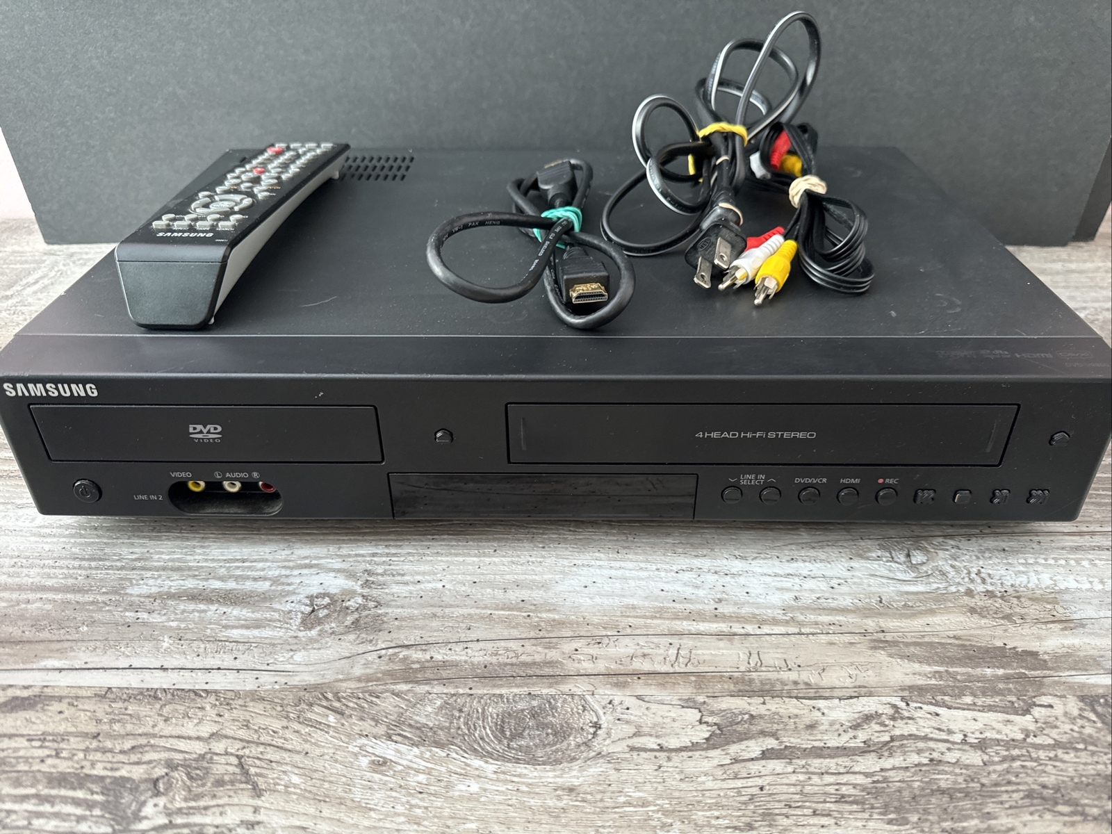 Samsung DVD VCR Combo DVDV9800 VHS Player With Remote & Cables TESTED